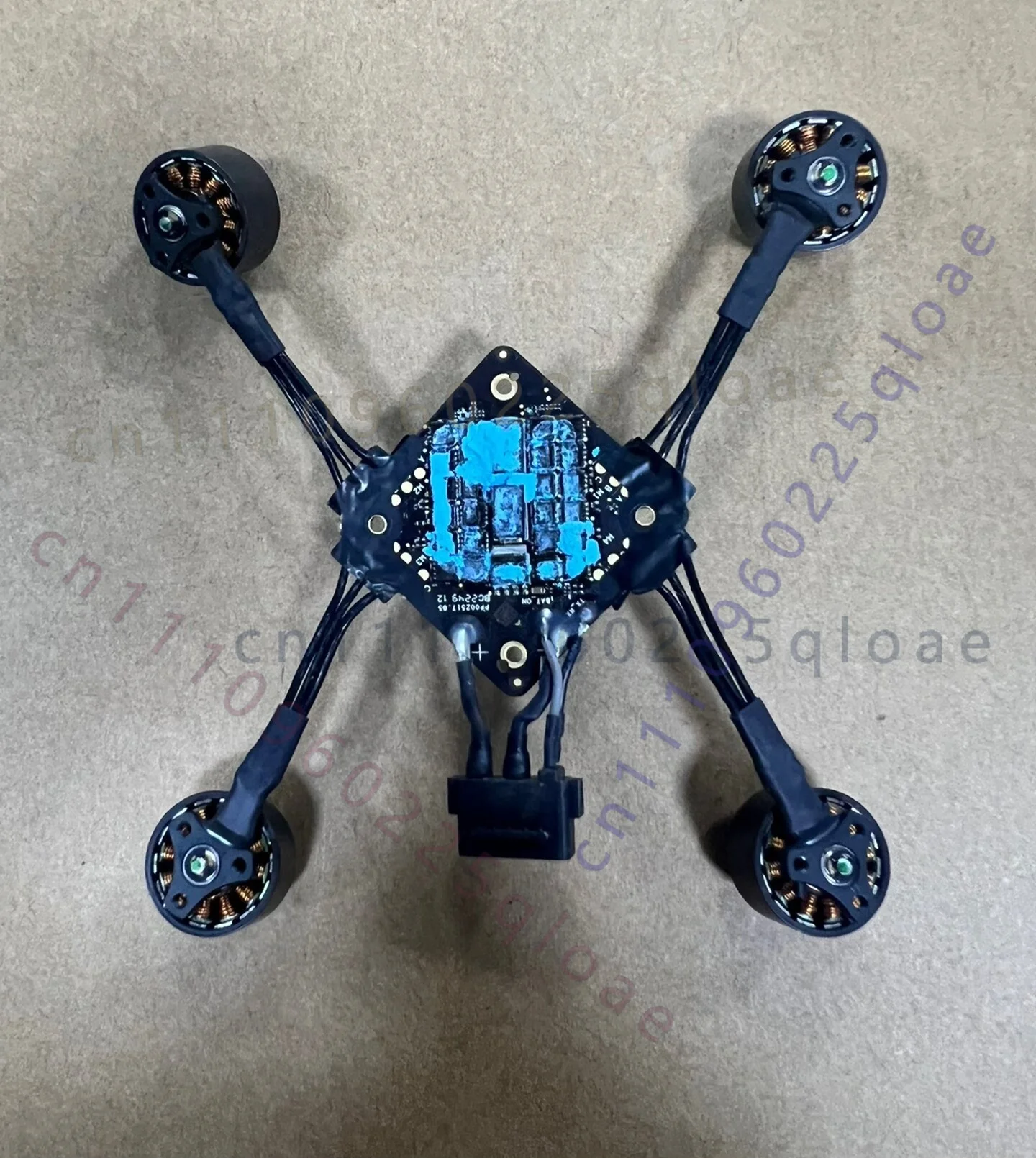 لوحة تحكم إلكترونية أصلية مفكك - مراجعة Drone Kit Professional وسعره